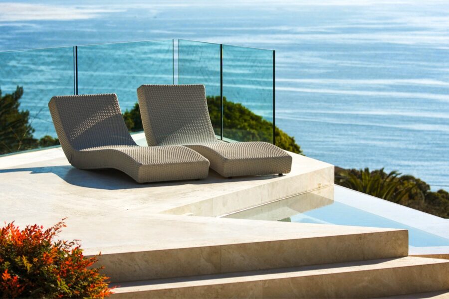 Glass Pool Surrounds