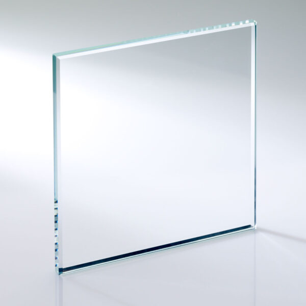 Low Iron Toughened Glass, Extra Clear Glass Pane