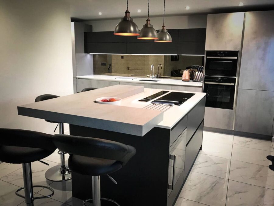 Mirror Kitchen splashback