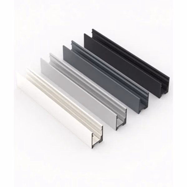 25mm Partitioning Base Channel for 10-12.8mm glass partitions.